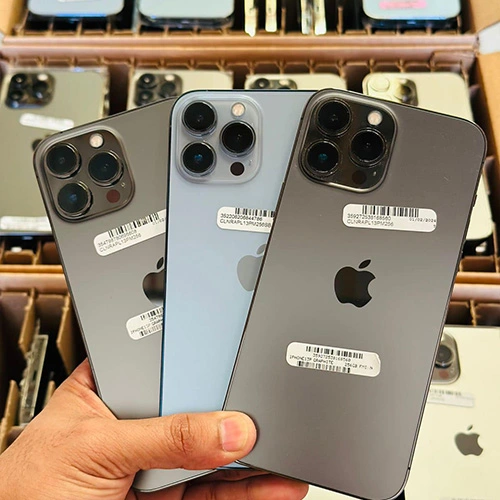 Årsager til udsving i markedsudbudsprisen for brugte iPhones